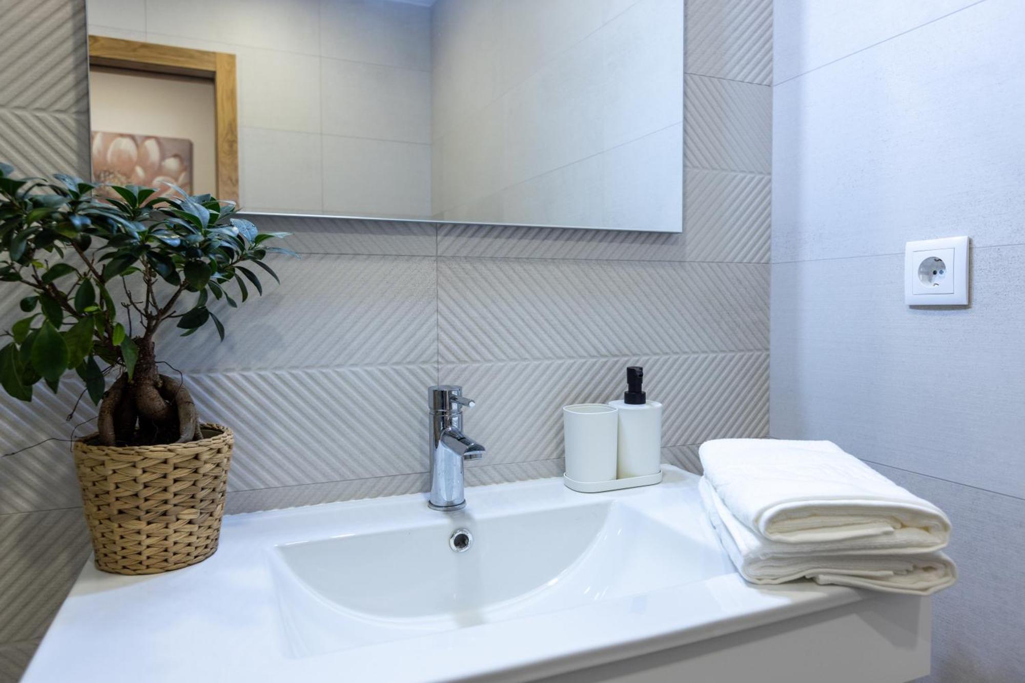Live In Aveiro Apartment Exterior foto